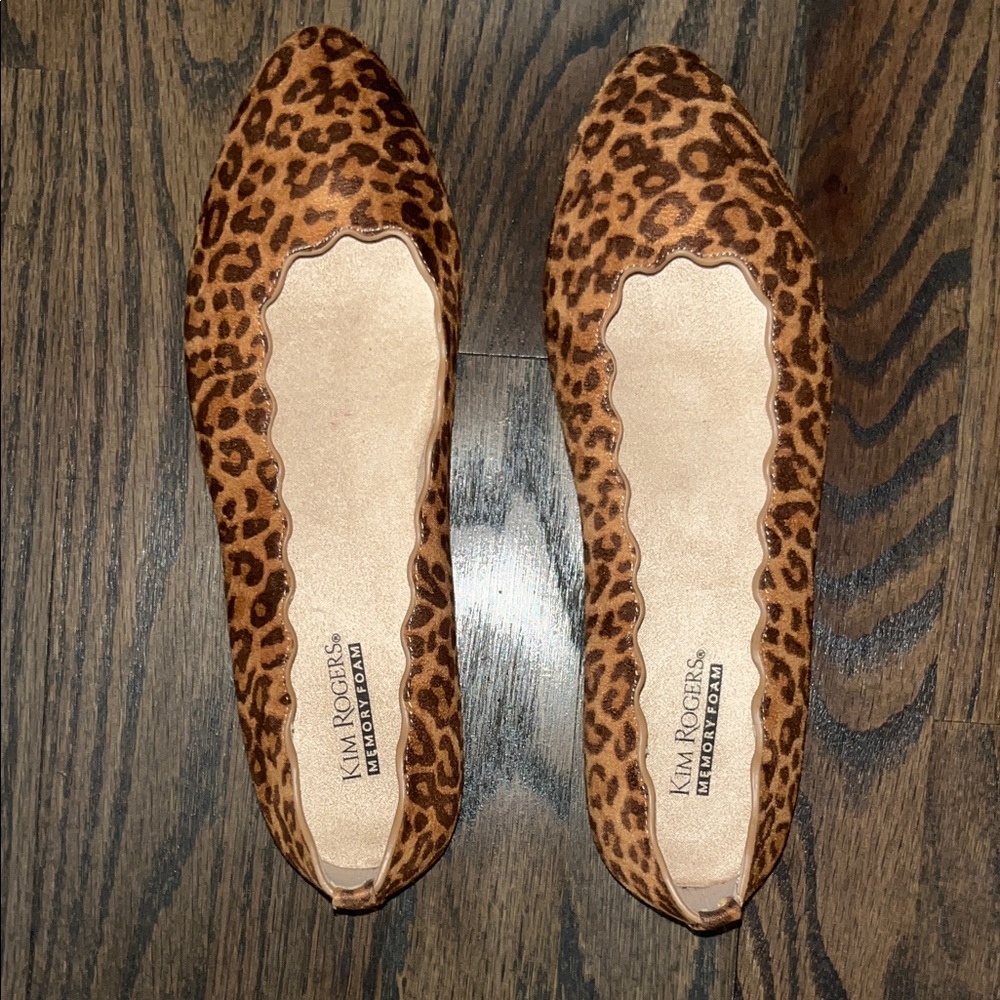 Kim Rogers Brown Leopard Flats